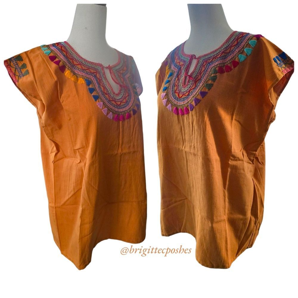 HANDMADE Traditional Embroidered Mexican Blouse - Picture 2 of 11